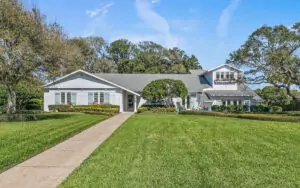 Southern Outdoor is an outdoor living and landscapes design & installation company based in Florida. southernoutdoor.co