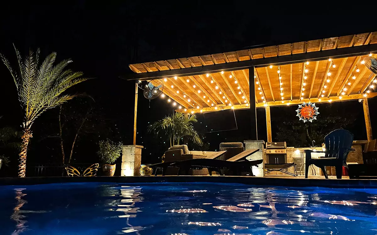 Southern Outdoor is an outdoor living and landscapes design & installation company based in Florida. southernoutdoor.co